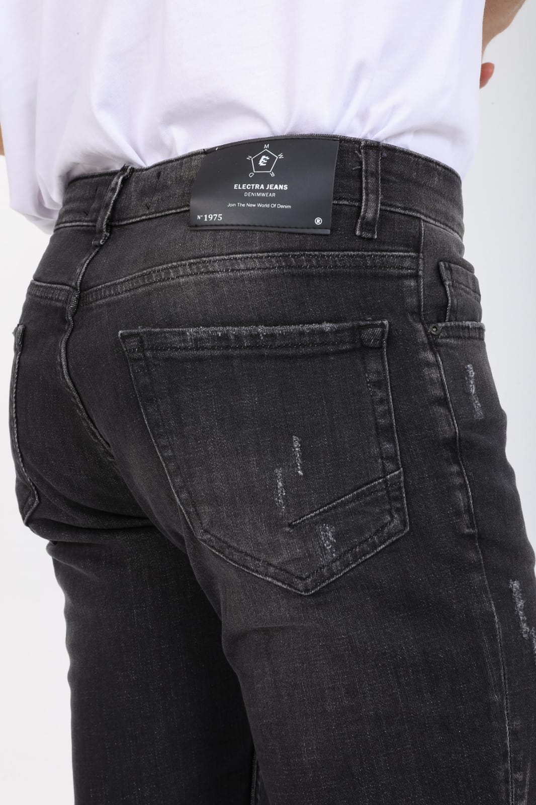 4fac8b65-8cdc-4301-a894-eb9efd0e0014