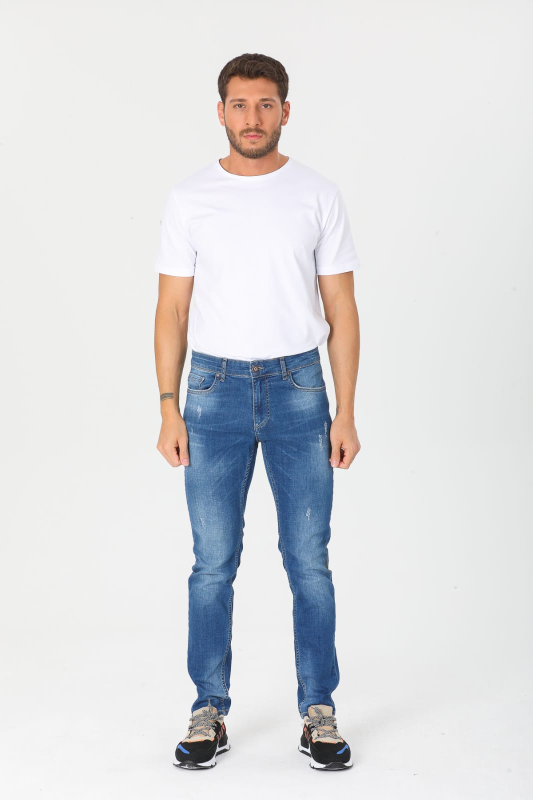 acc18a0c-8fe4-4ffc-bd5e-1f86f17ec32c