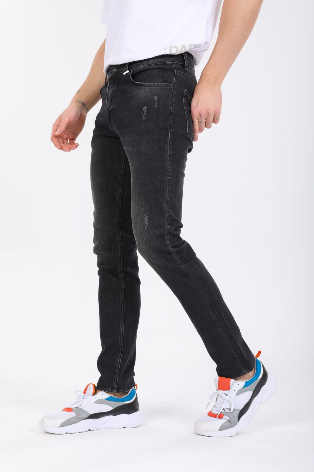 c718490e-9d94-4efa-938c-738d4482a9e7