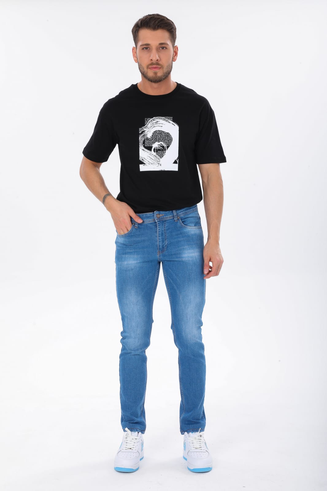 d94e46e6-8fd1-40a5-816a-4fa3cd87f381