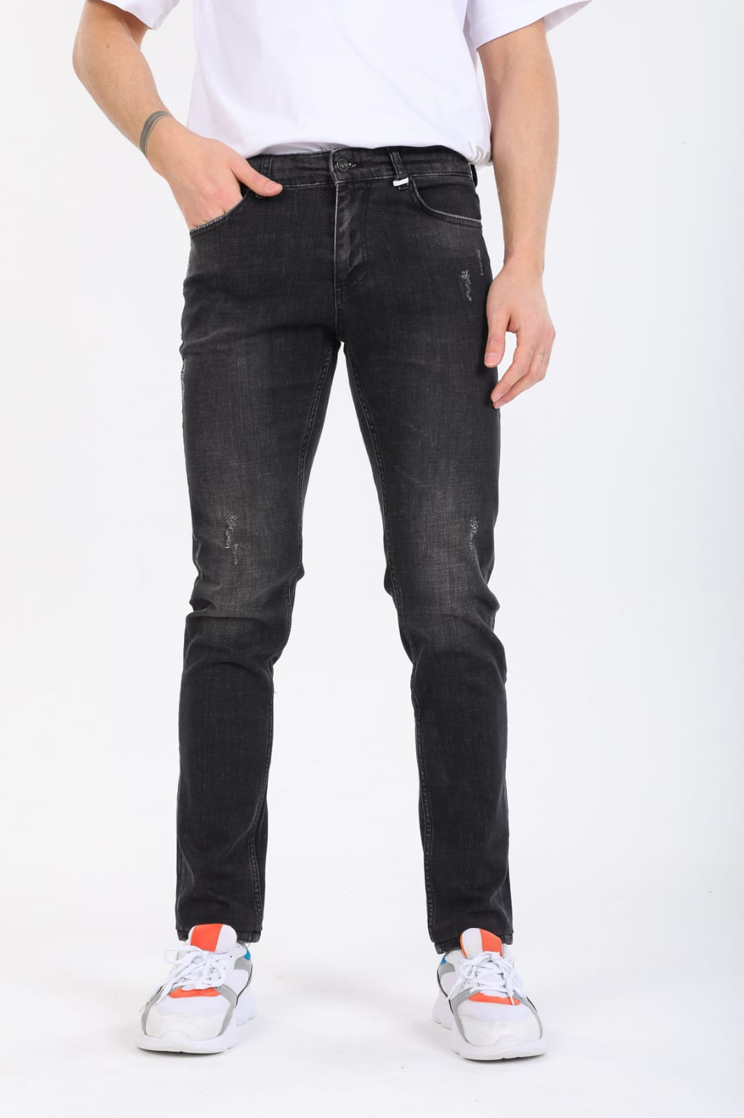 e8f38785-3732-4297-bf33-d23e33742f79