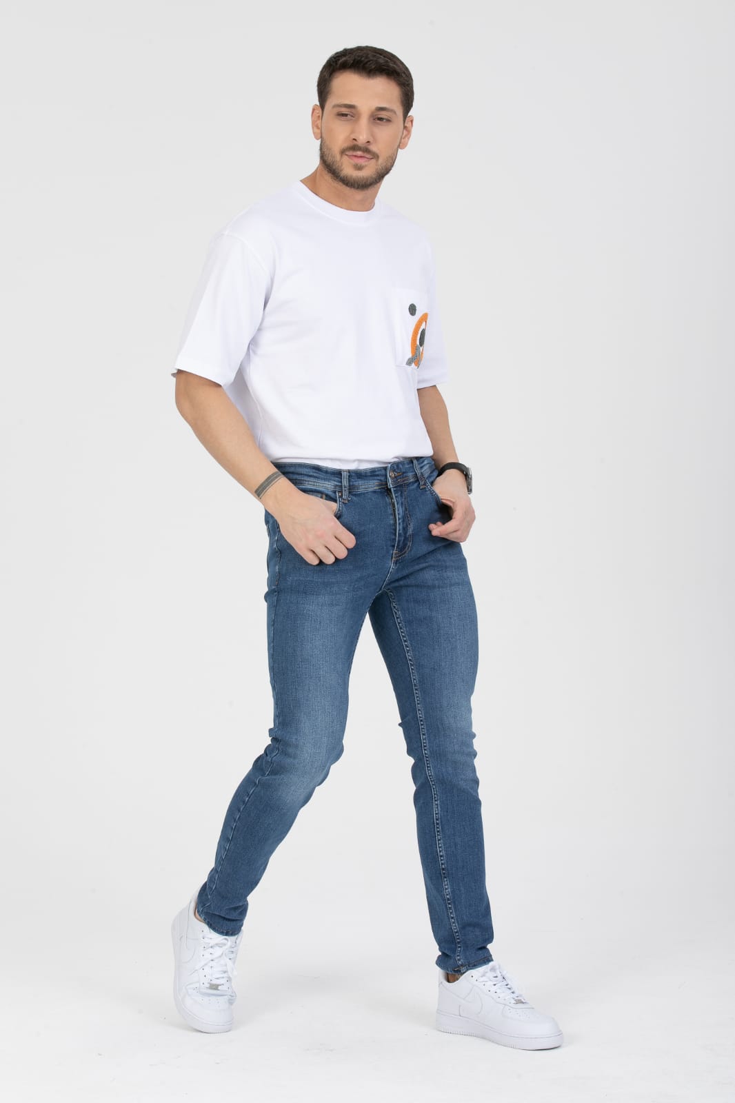 eb875208-7978-48eb-b856-ad43e368c9ef