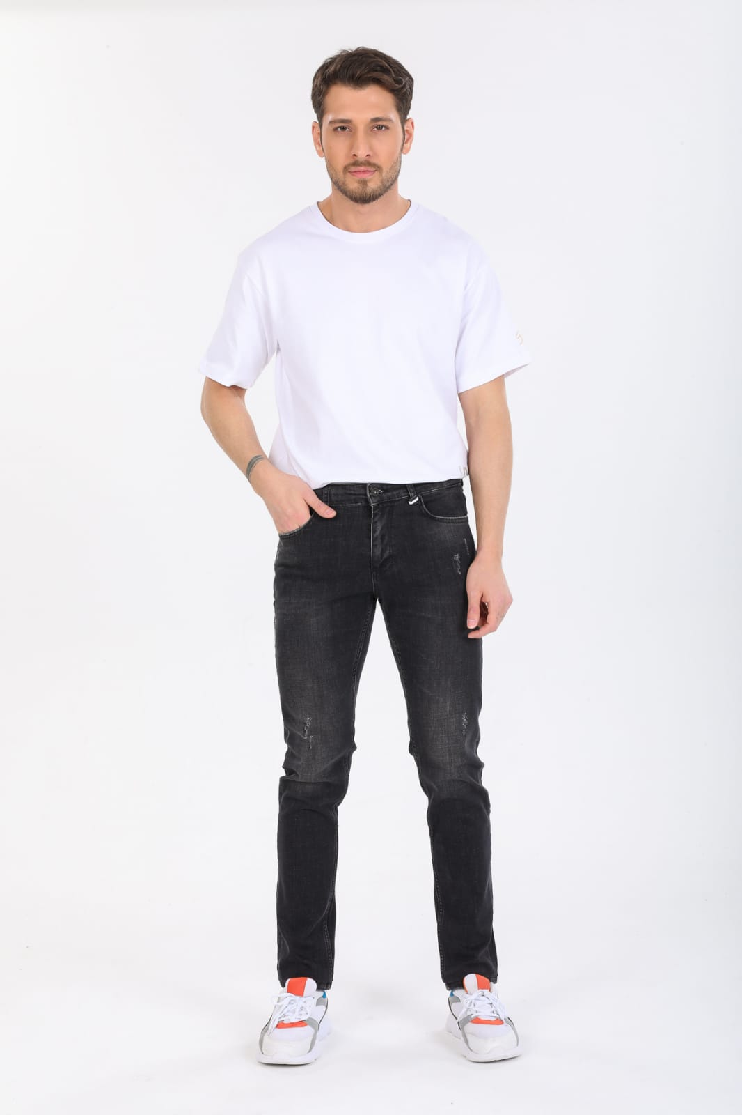 f3a26de8-c178-4dc0-b18b-e7e96d423868