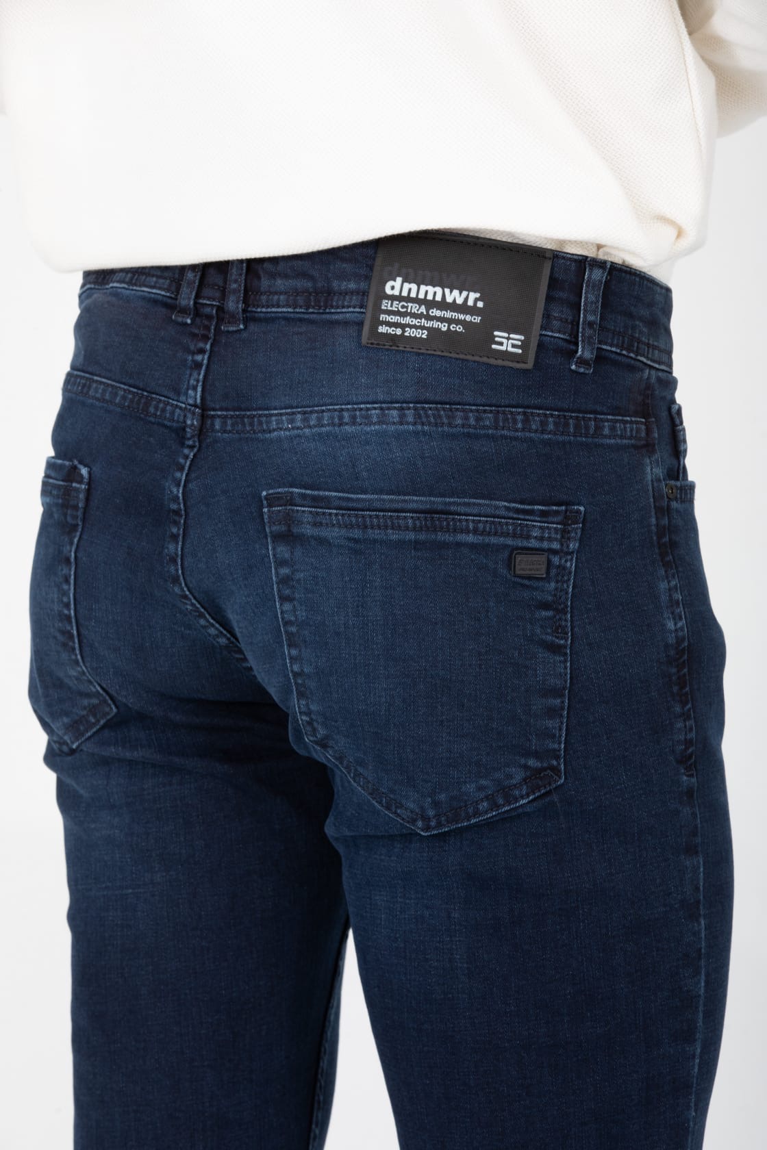 da8d1fe1-f2d7-4103-8d2d-476bf1e54d7d