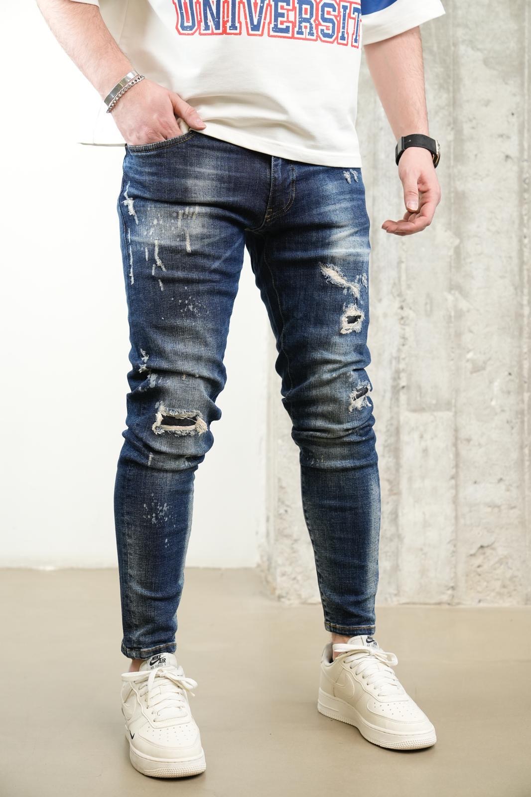 c5cae85e-69e3-45a3-ba4d-8799c687a63a