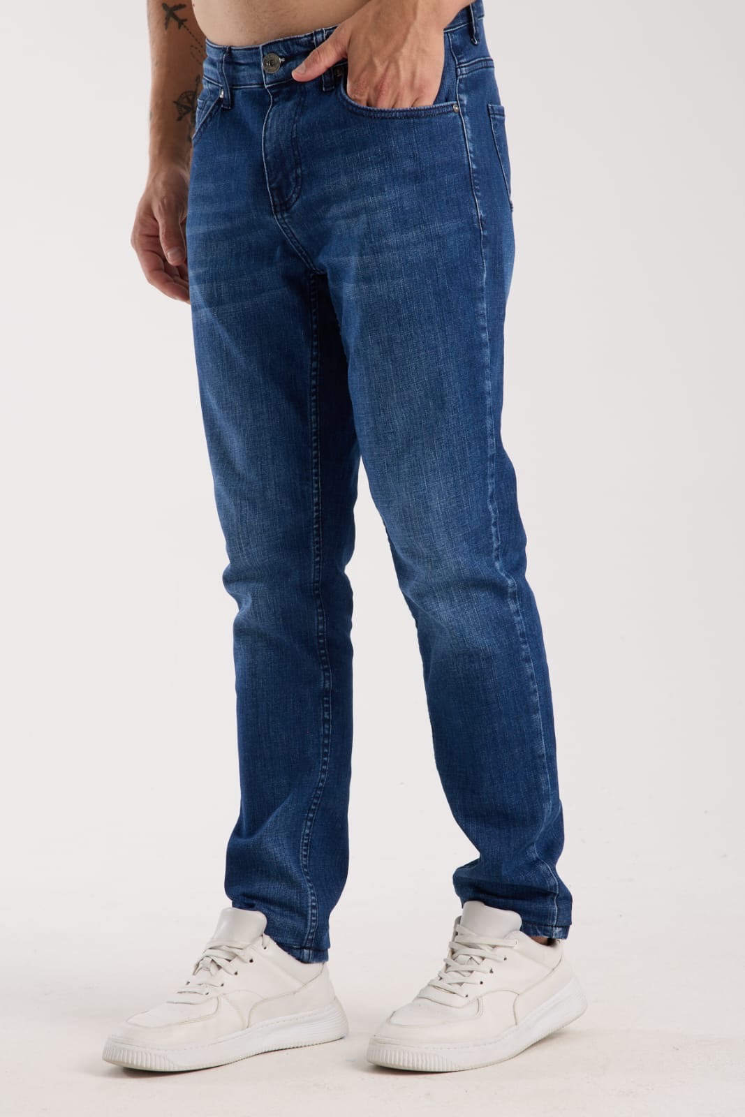 f8fcc5db-24f6-4b57-b5b6-2e4c676d9abb